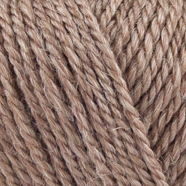 Onion No. 4 Organic Wool + Nettles 818 Sand