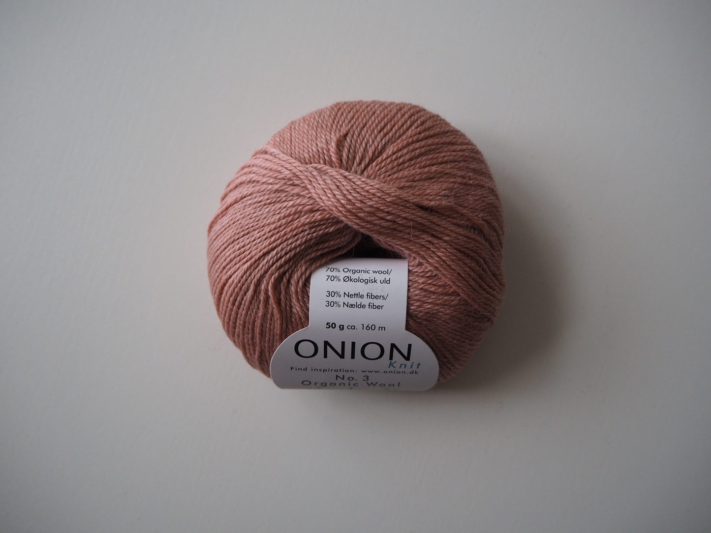 Onion No. 3 Organic Wool + Nettles 1104 Laks